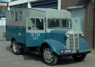 Streekbus (noodbus) Merk: Austin Model/uitvoering: Austin SWB / Austin "bellewagen"