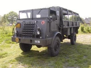 "Algemene dienst" D.w.z. laadbak met zeil