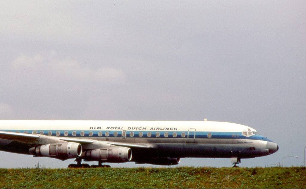 Viermotorig passagiersvliegtuig